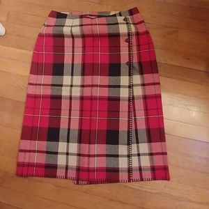 Telluride Clothing Co. Plaid lined skirt